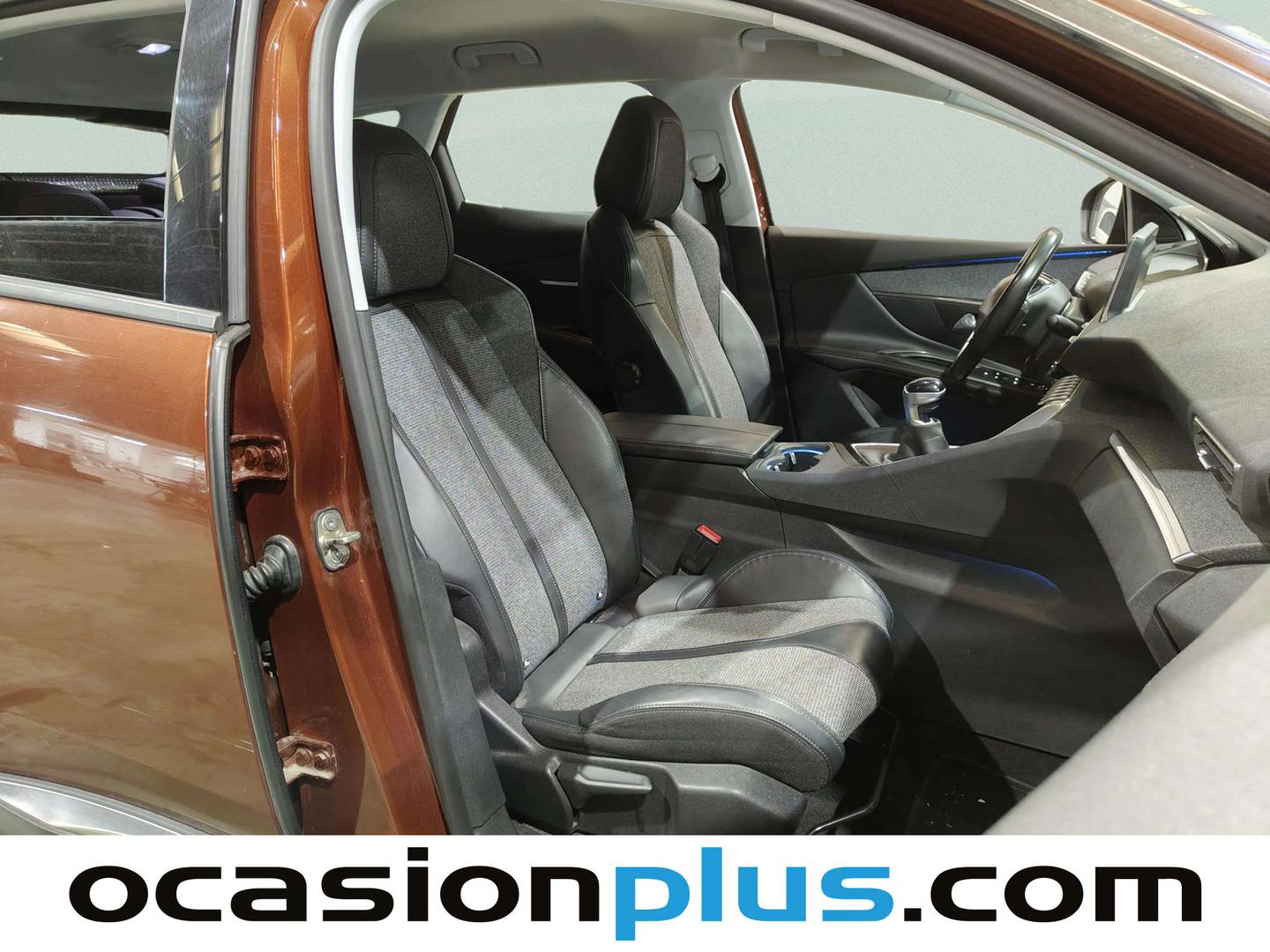 Foto Peugeot 3008 Peugeot 3008 BlueHDI 120 S&S Allure (120 CV)