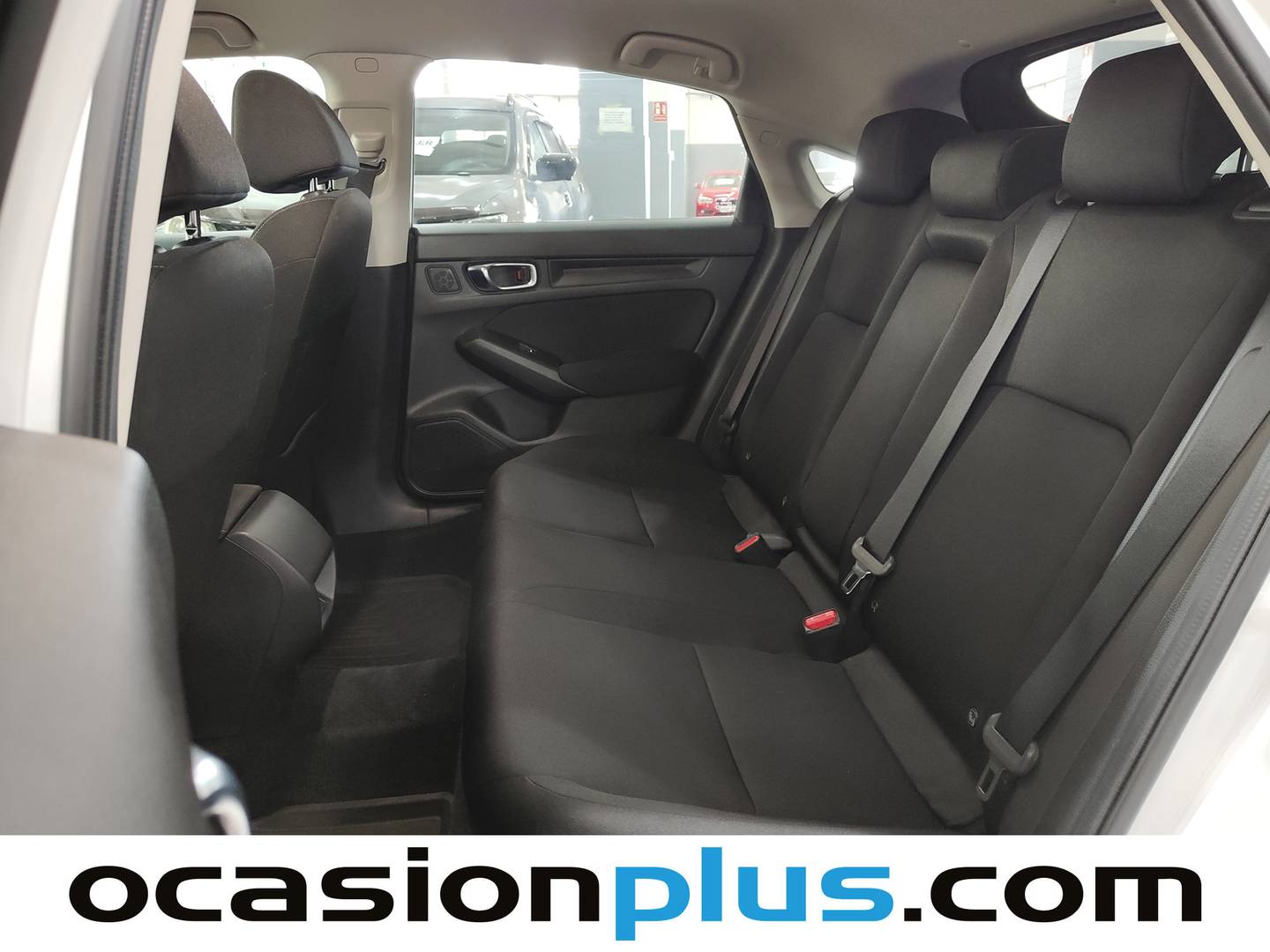 Foto asientos traseros Honda Civic Honda Civic 2.0 i-MMD Elegance CVT (184 CV)
