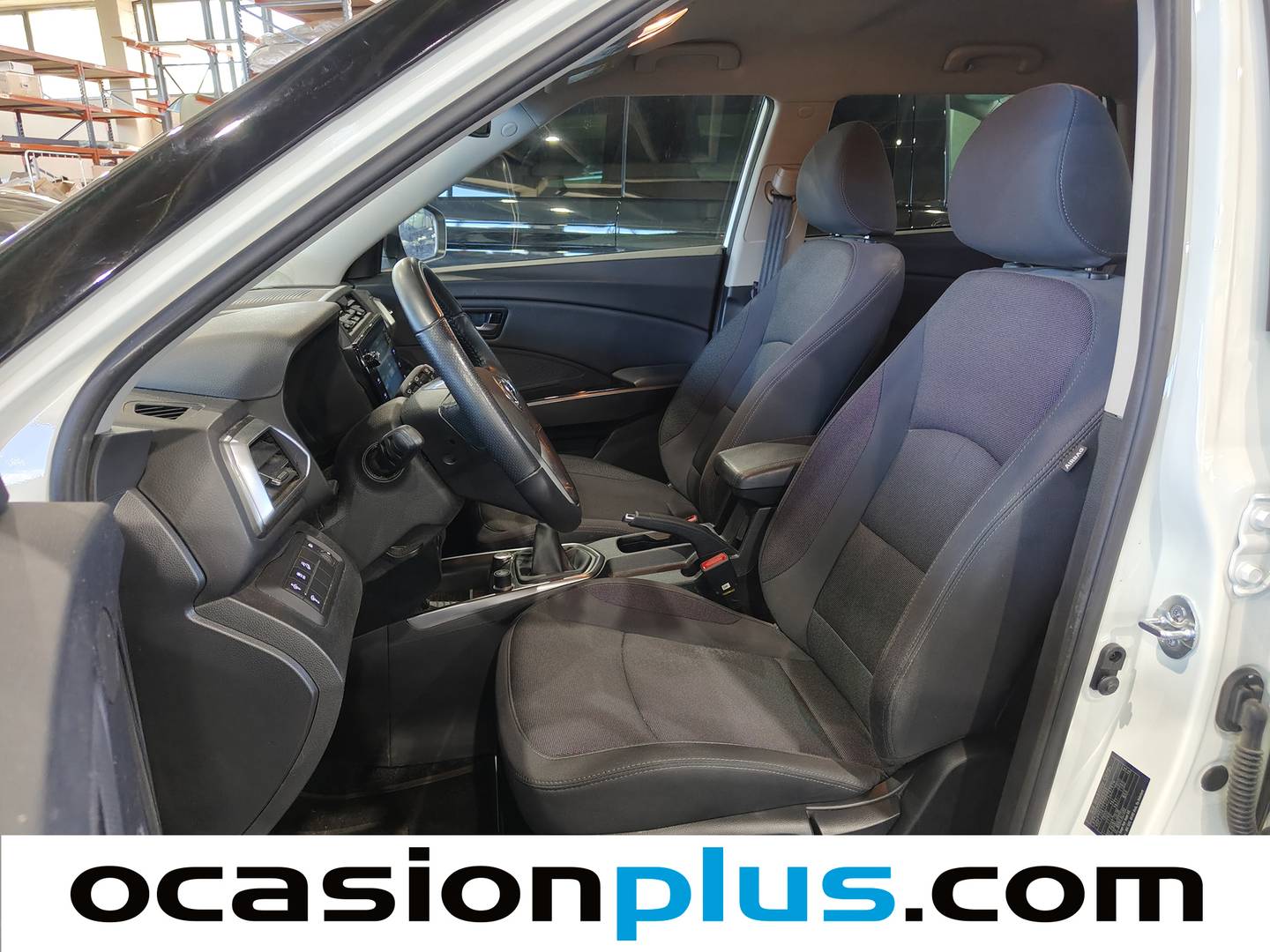 Foto asientos delanteros KGM Tivoli KGM Tivoli G15T LP Urban Plus (135 CV)