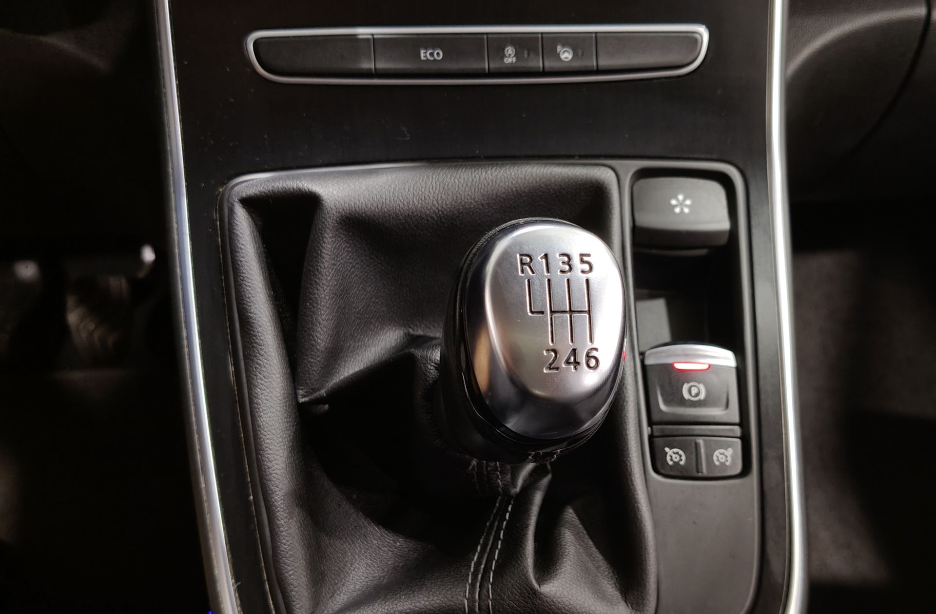 Renault Scénic Zen Energy dCi - foto 5