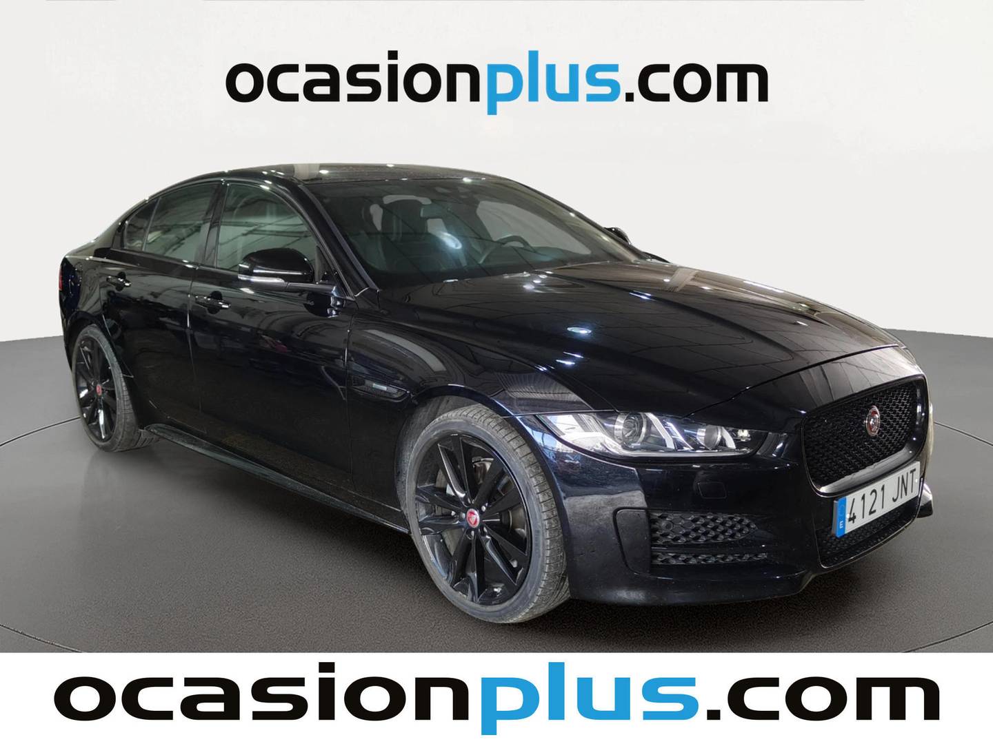 Foto delantera Jaguar XE Jaguar XE 2.0 Diesel R-Sport RWD Auto (180 CV) derecha