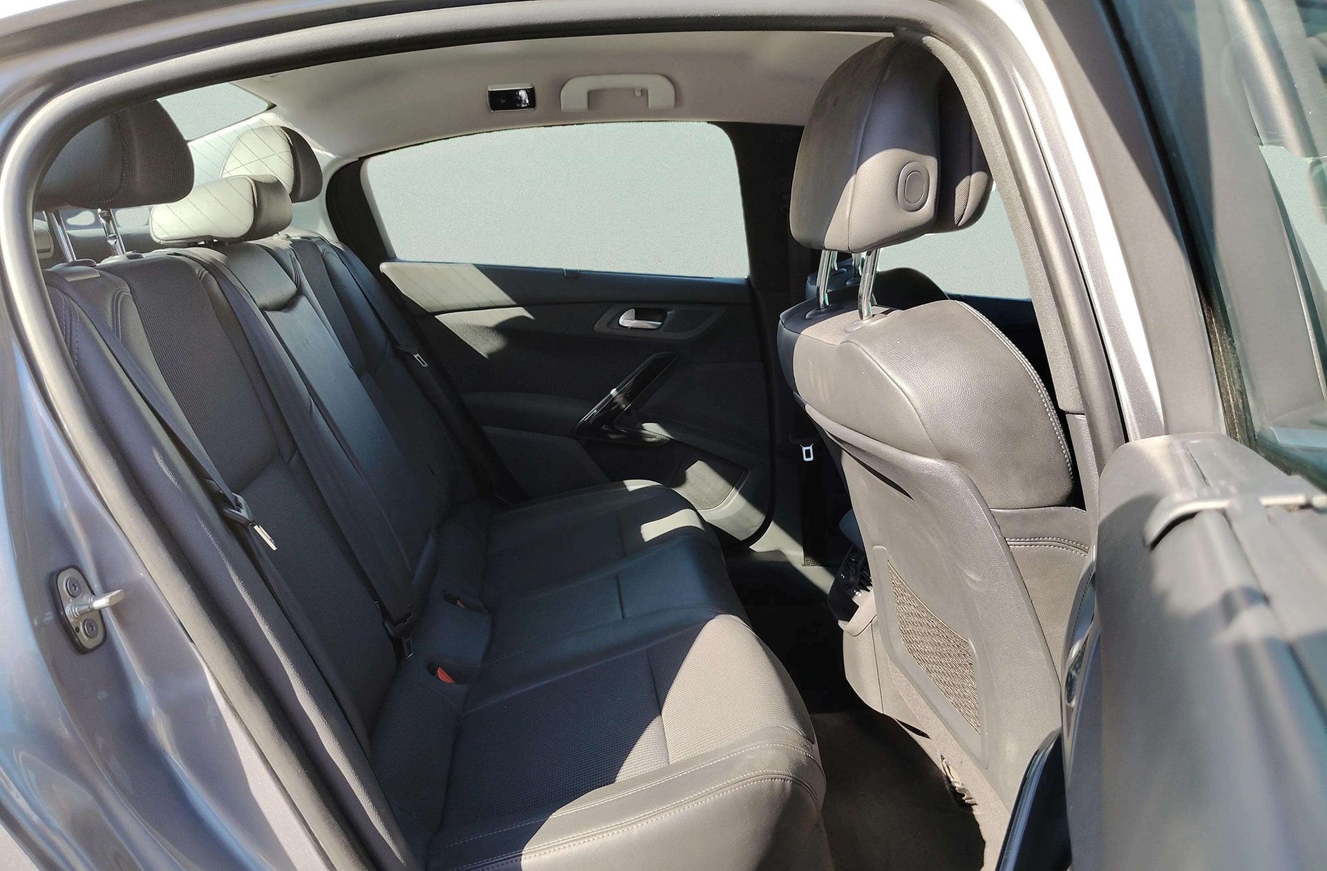 Peugeot 508 2.0 BlueHDi Allure - foto 19