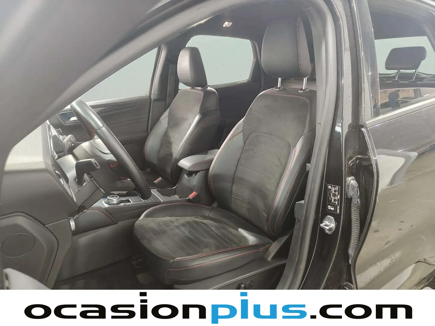 Foto Ford Kuga Ford Kuga 2.5 Duratec PHEV ST-Line X Auto (225 CV)