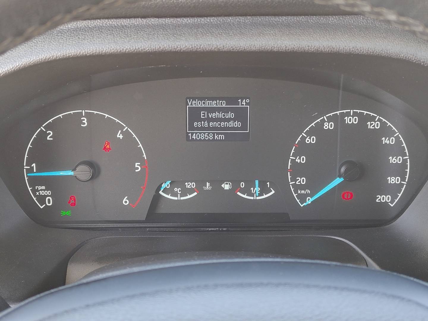 Foto Ford Tessoro Ford Tessoro 463 UP (170 CV)