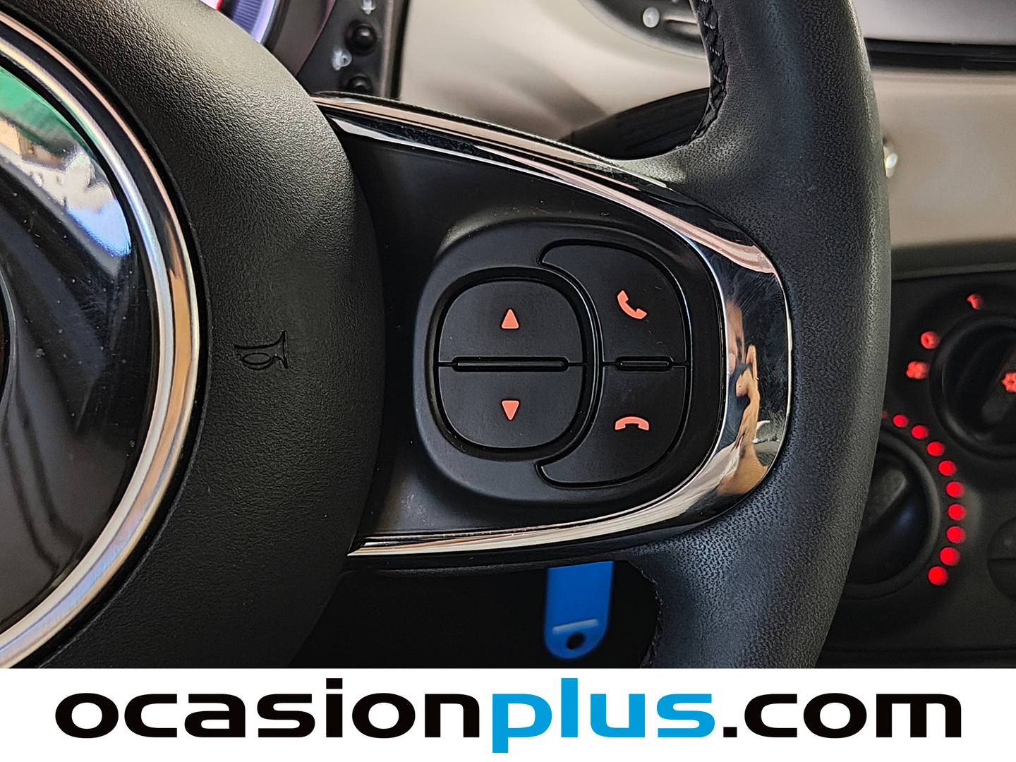 Fiat 500C Fiat 500C 1.0 Hybrid Dolcevita (70 CV) seminuevo