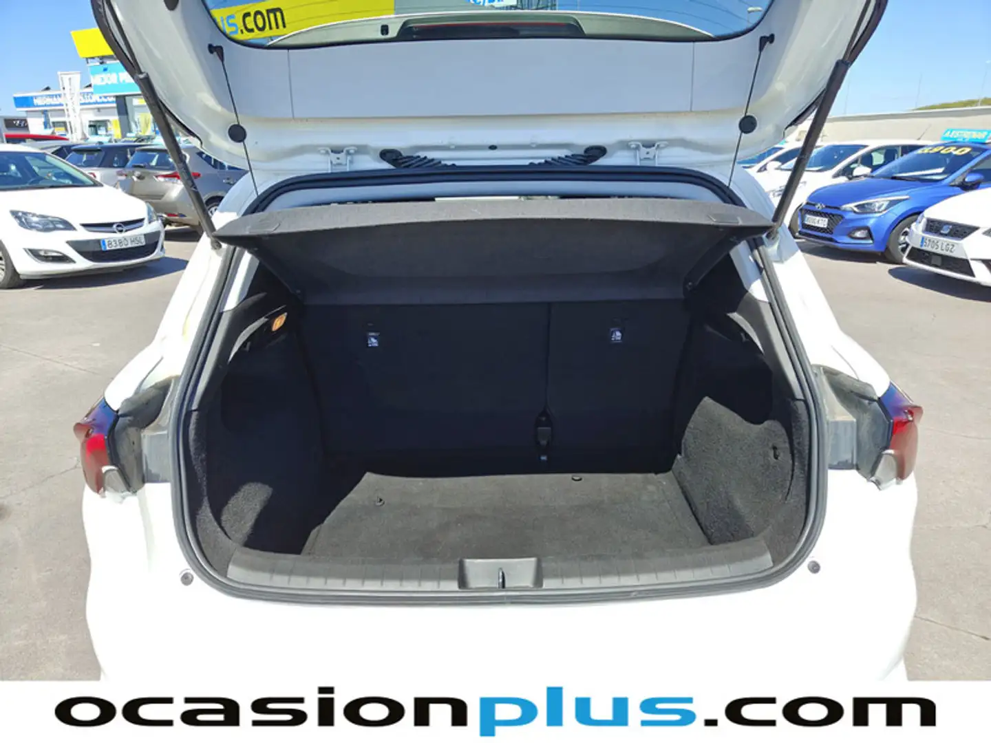 Foto Fiat Tipo Fiat Tipo 1.5 Hybrid Cross DCT (130 CV)