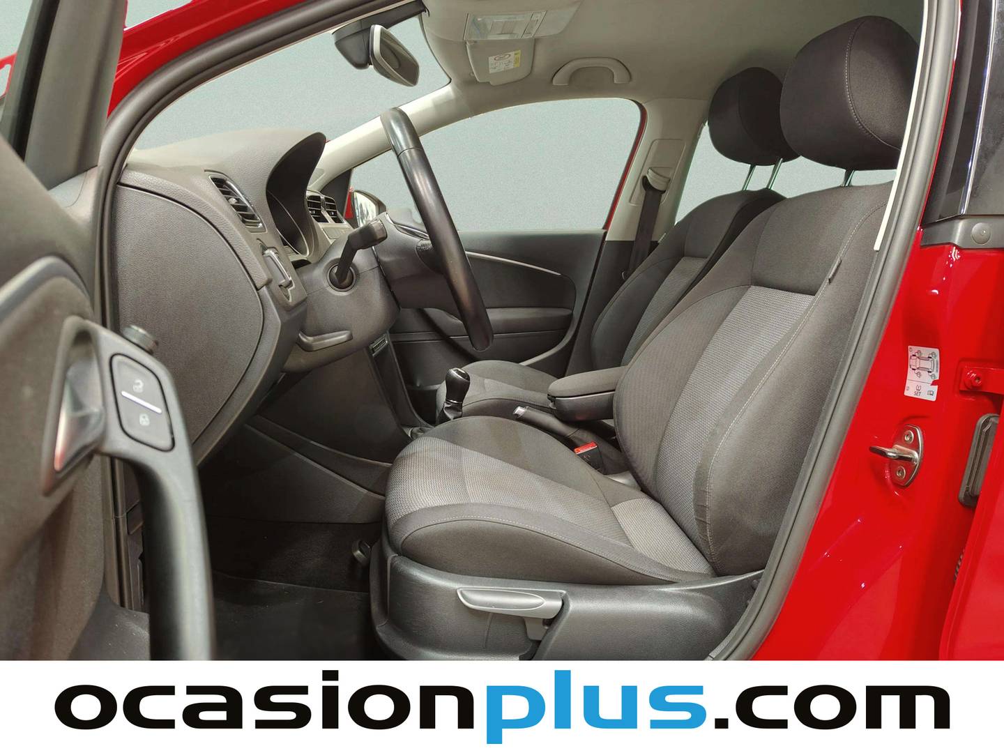 Foto asientos delanteros Volkswagen Polo Volkswagen Polo Sport 1.2 TSI BMT (110 CV)