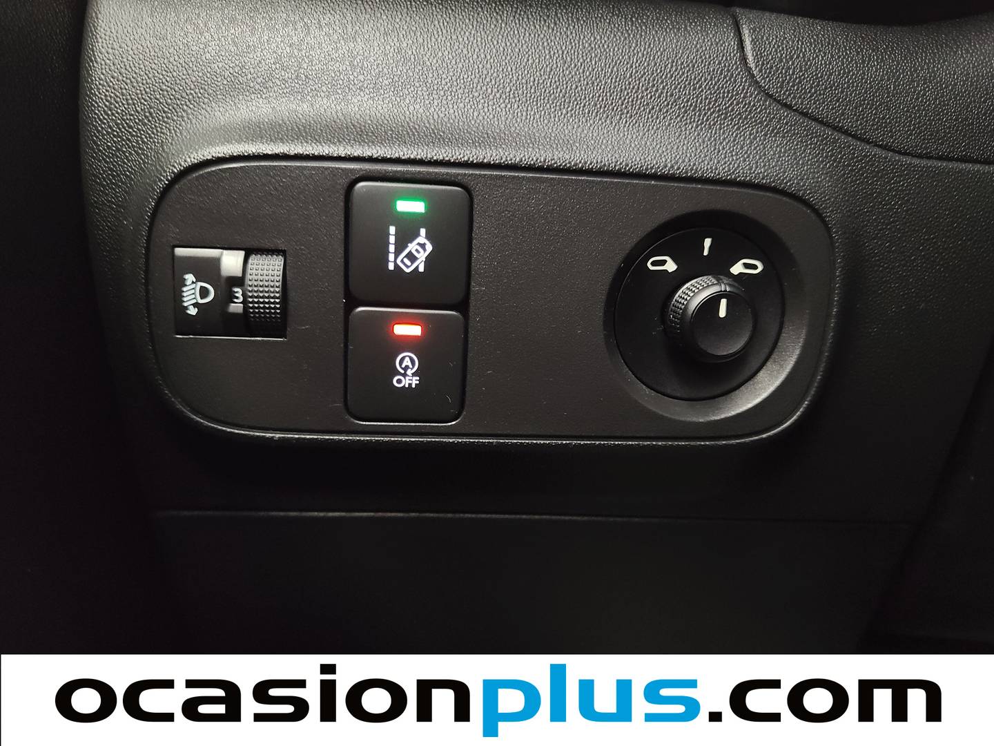 Extras y acabados del Citroën C3 Citroën C3 BlueHDi 100 S&S Feel (99 CV)