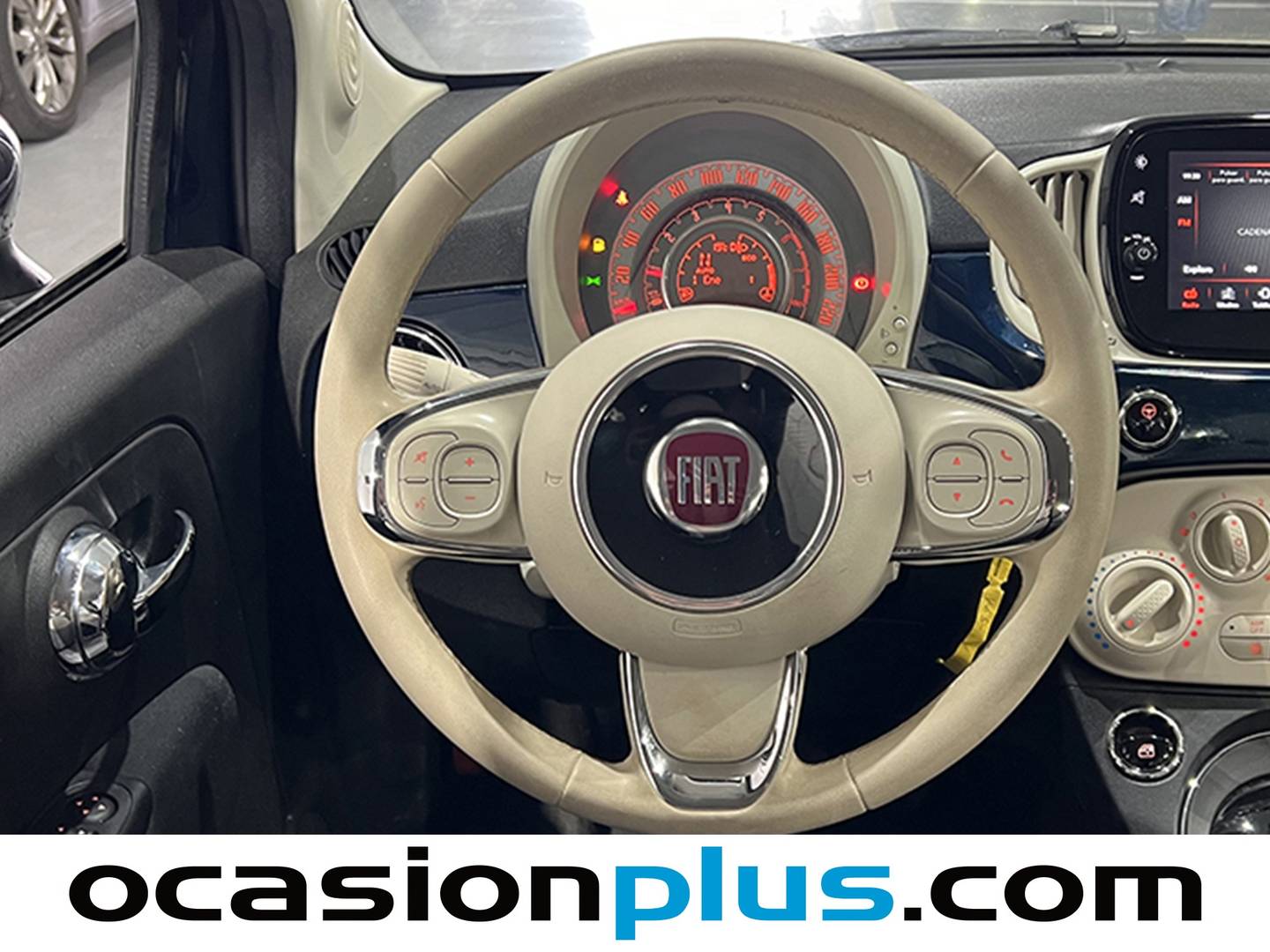 Foto Fiat 500 Fiat 500 1.2 8v Lounge (69 CV)