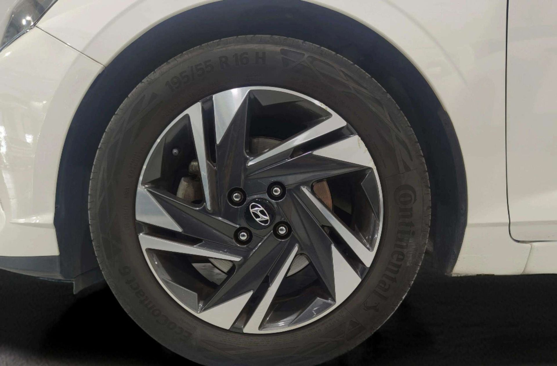 Hyundai i20 1.0 T-GDi Klass - foto 36