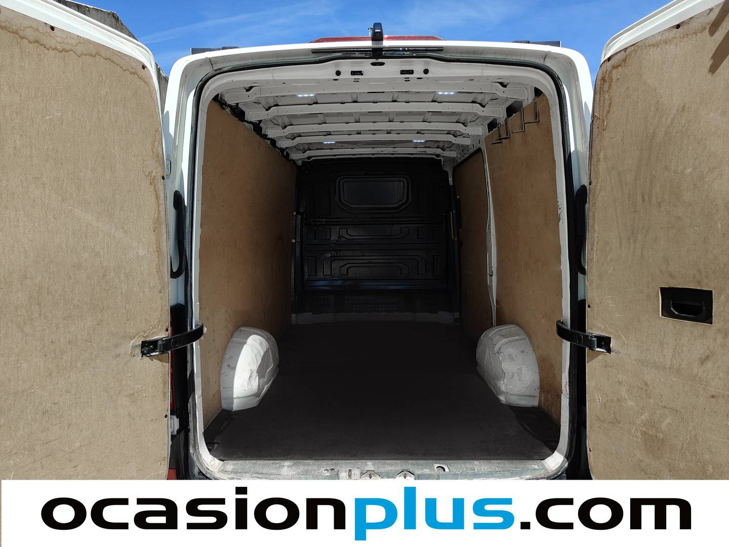 Foto asientos traseros Volkswagen Crafter Volkswagen Crafter Furgon Furgon Batalla Media TN 2.0 TDI L3H2 (102 CV) 3.000