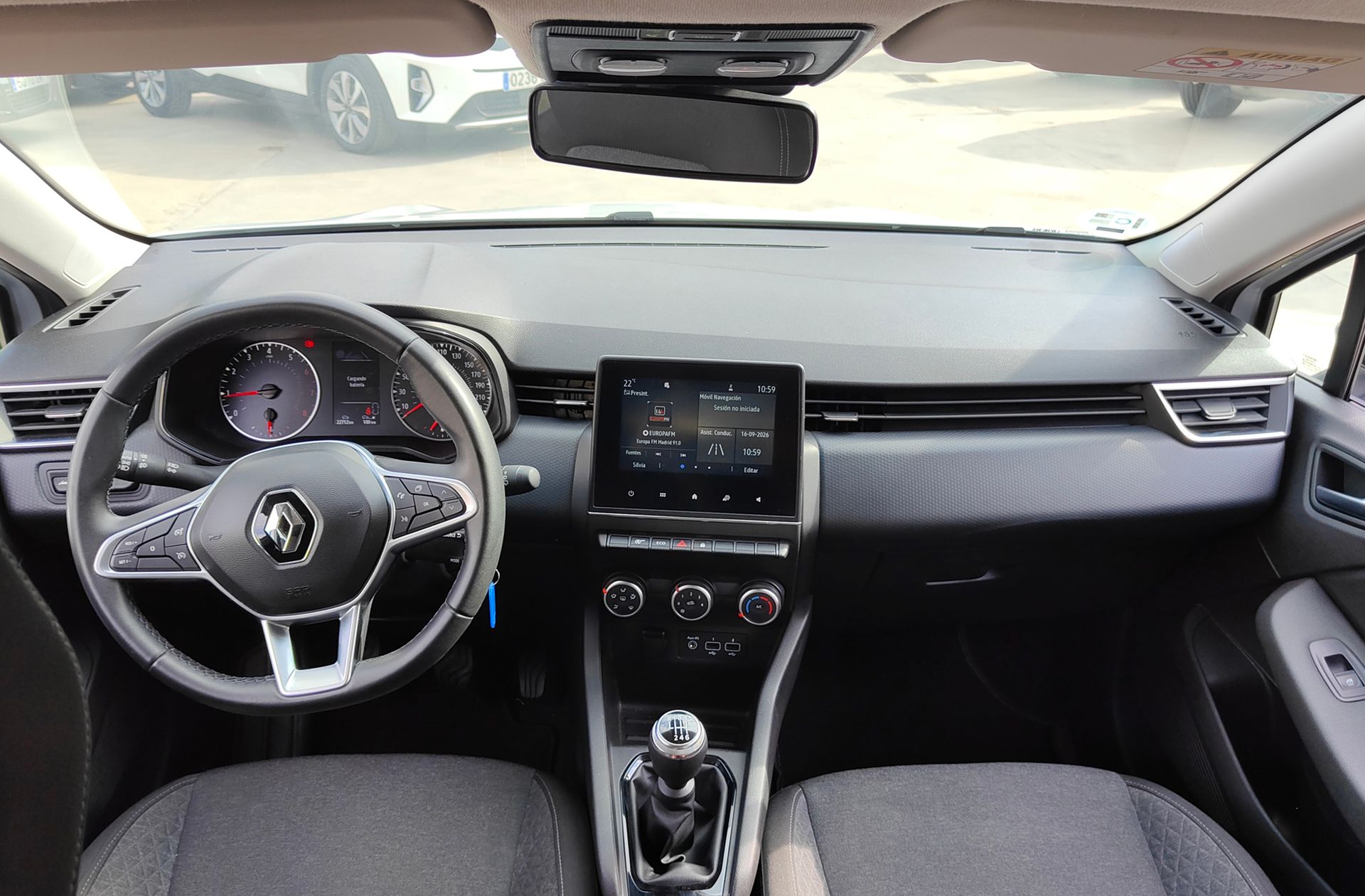 Renault Clio Equilibre TCe - foto 6