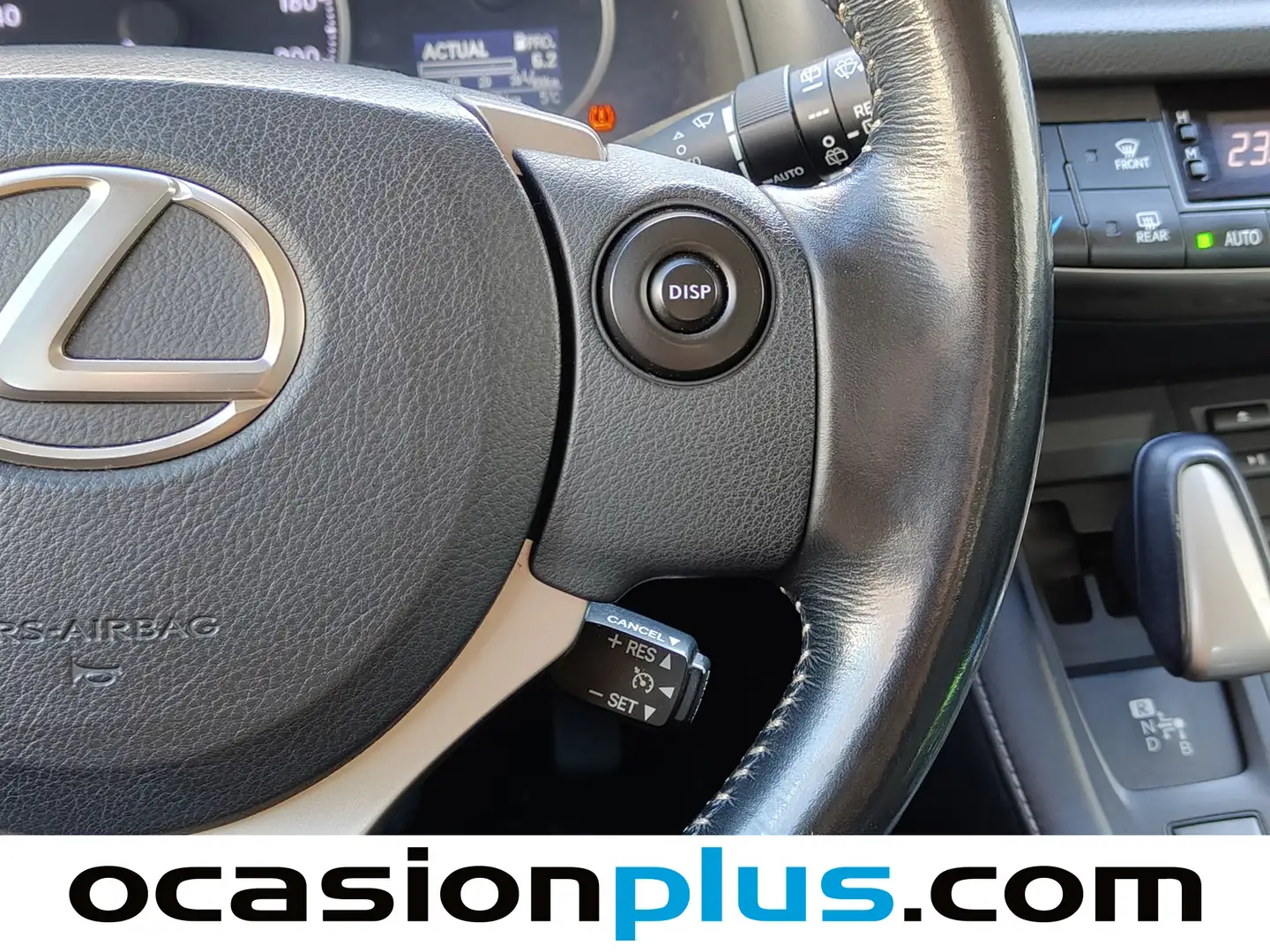 Foto Lexus CT Lexus CT 200h Business  (136 CV)