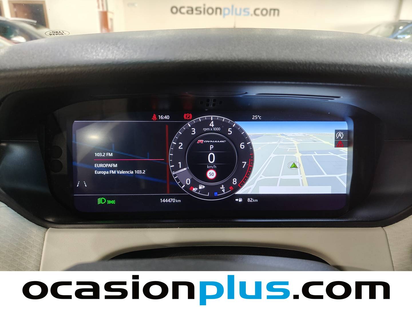 Land Rover Range Rover Velar Land Rover Range Rover Velar P250 R-Dynamic SE 4WD Auto (250 CV) seminuevo