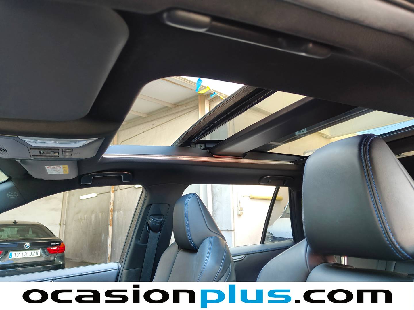 Equipamiento del Toyota Rav4 Toyota Rav4 2.5l hybrid Feel! (218 CV)