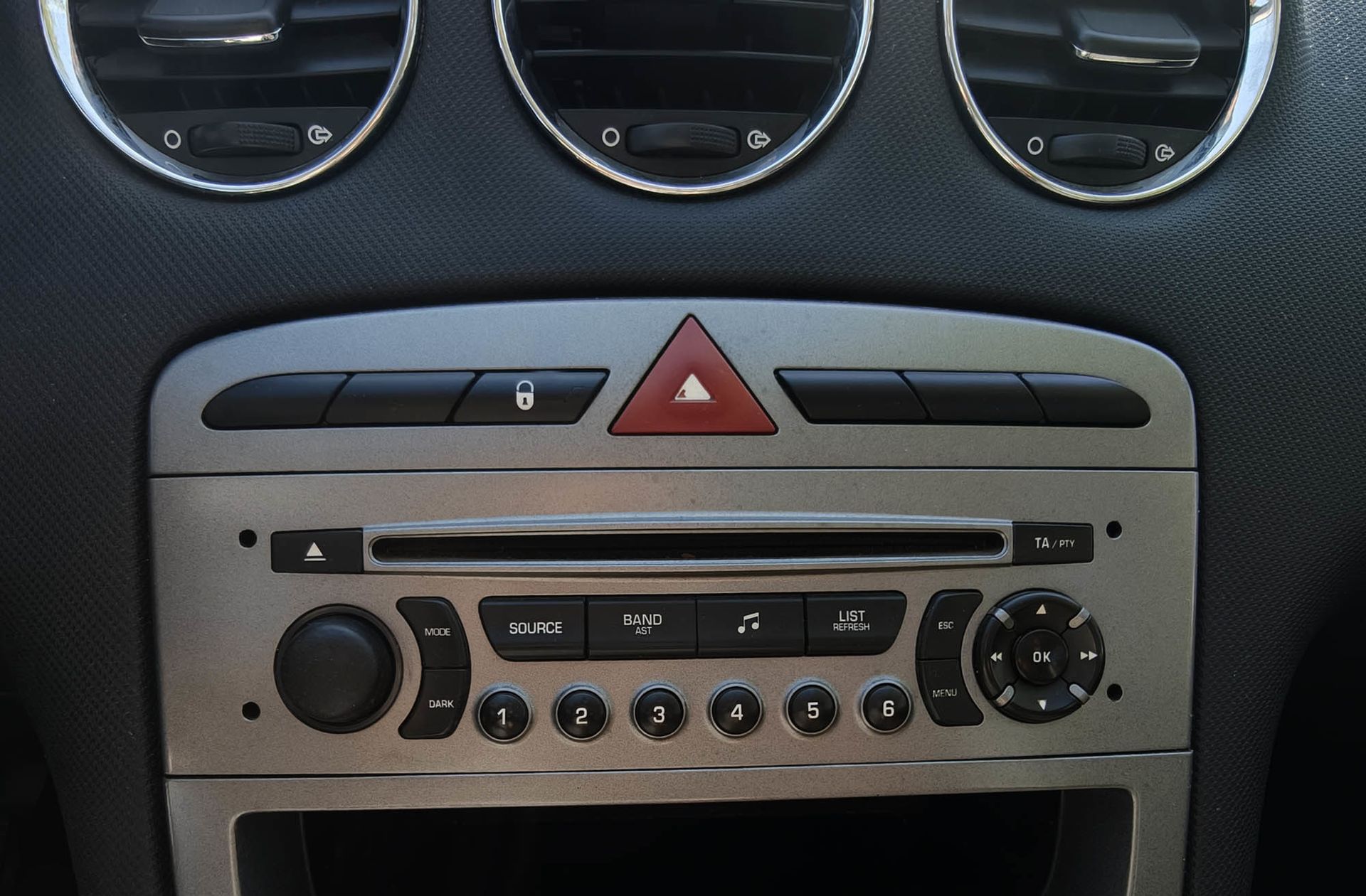 Peugeot 308 1.6 VTi Sport - foto 26