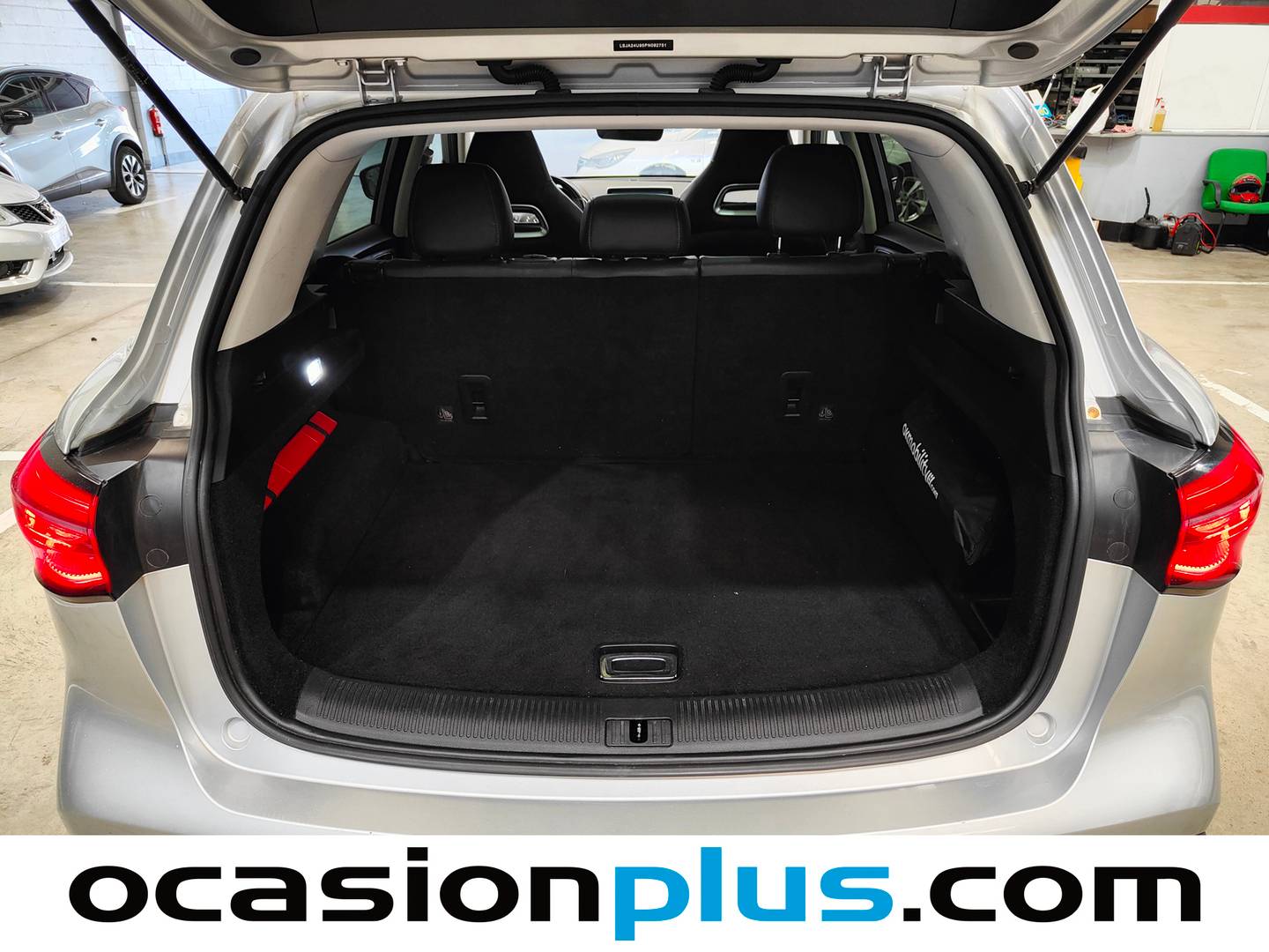 Foto MG HS MG HS 1.5 Turbo GDI Luxury (162 CV) siete plazas