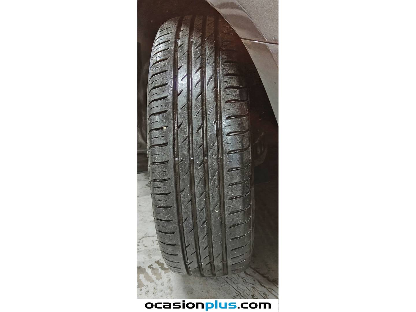 Foto Ford Grand Tourneo Connect Ford Grand Tourneo Connect 1.5 TDCi Titanium (120 CV)