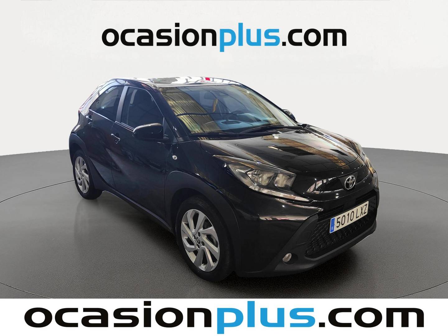 Foto delantera Toyota Aygo X Cross Toyota Aygo X Cross 1.0 VVT-I Play (72 CV) derecha