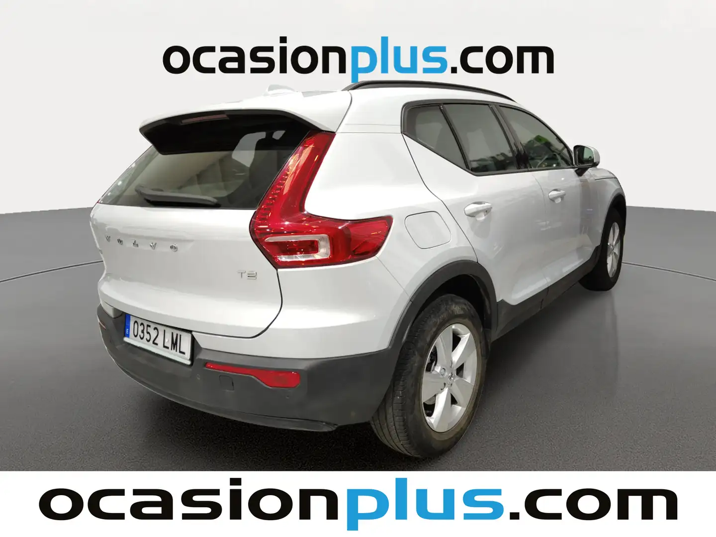 Foto Volvo XC40 Volvo XC40 T2 Momentum Core (129 CV)