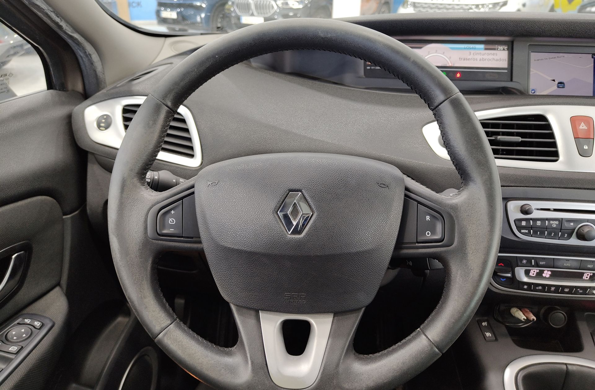 Renault Scénic 1.9 dCi Family Edition - foto 21