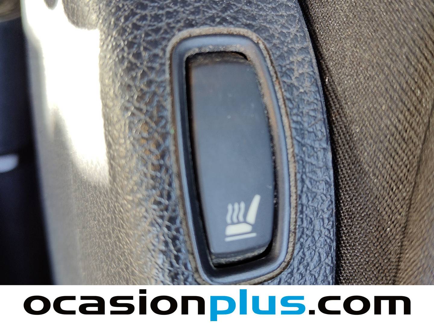 Extras y acabados del Dacia Duster Dacia Duster dCi 110 SL Blackshadow 4x2 (109 CV)