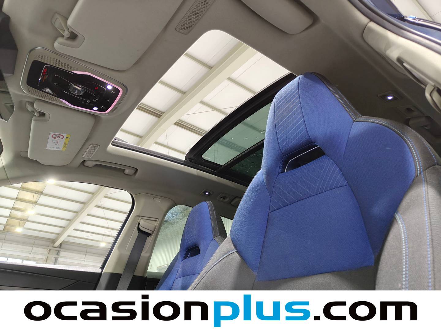Extras y acabados del Lynk & Co 01 Lynk & Co 01 1.5 PHEV (261 CV)