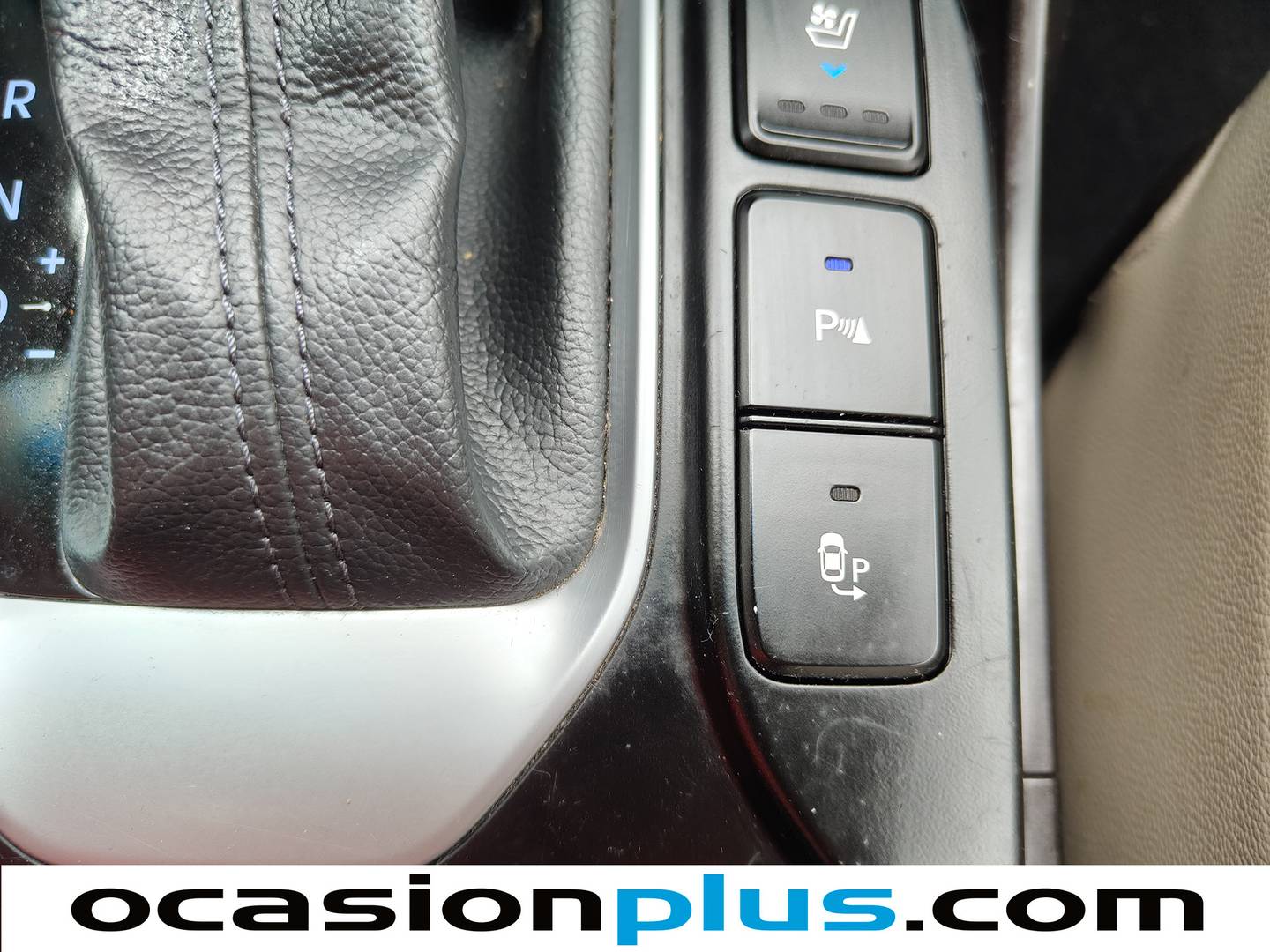 Foto Hyundai Santa Fe Hyundai Santa Fe 2.2 CRDI Style 4x4 Auto (200 CV) 7 Plazas