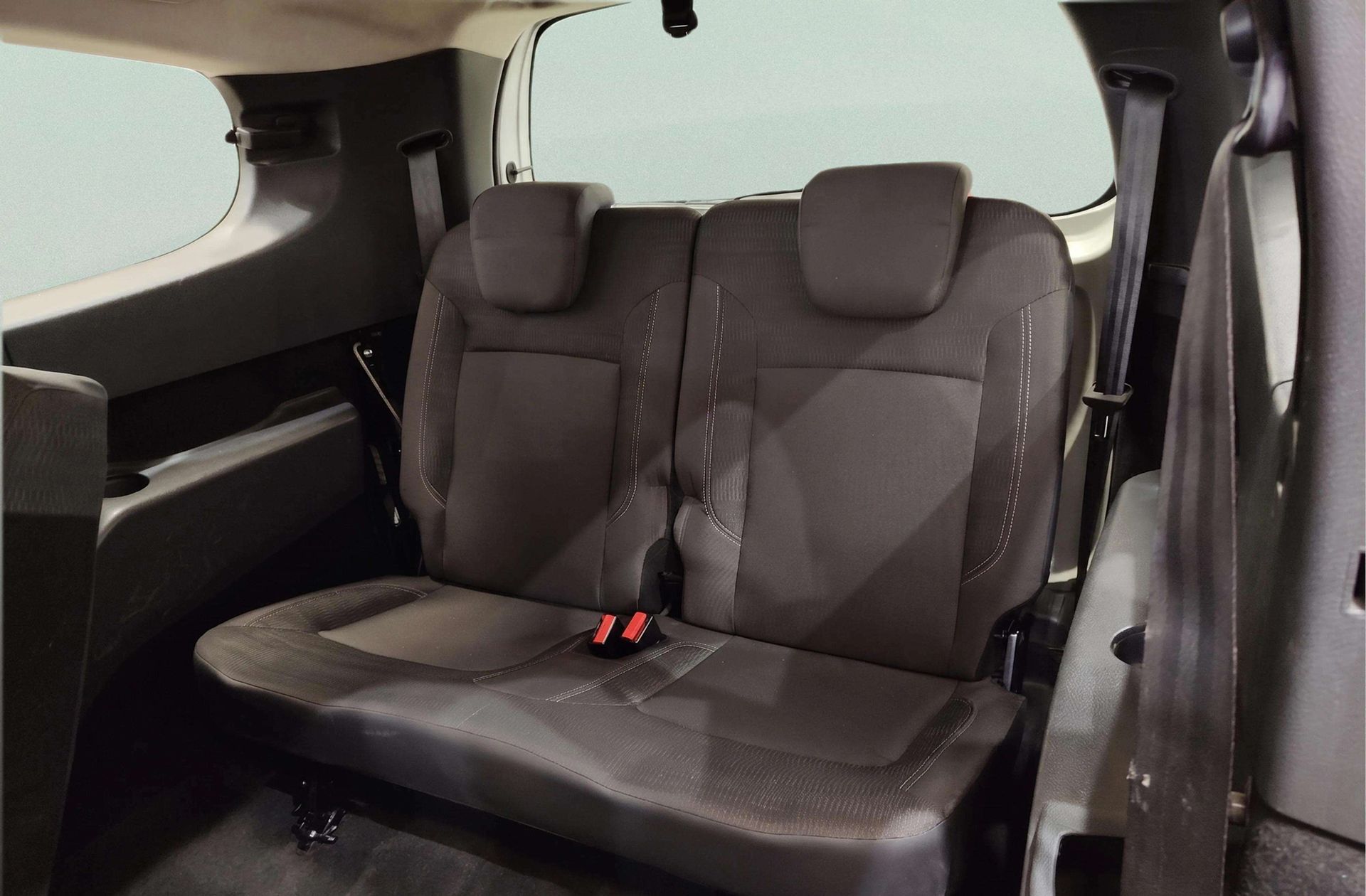 Dacia Lodgy dCi 110 Laureate 7 plazas - foto 6