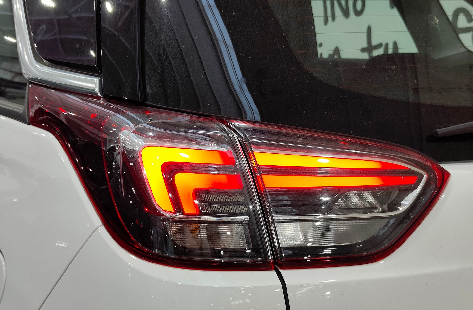 Opel Crossland 1.2 Design Line 120 Aniversario - foto 15