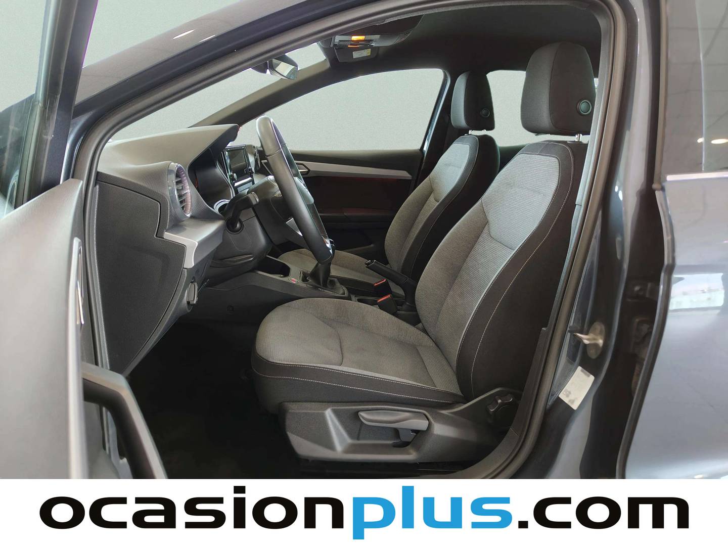 Foto asientos delanteros Seat Ibiza Seat Ibiza 1.0 TSI S&S Xcellence (115 CV)