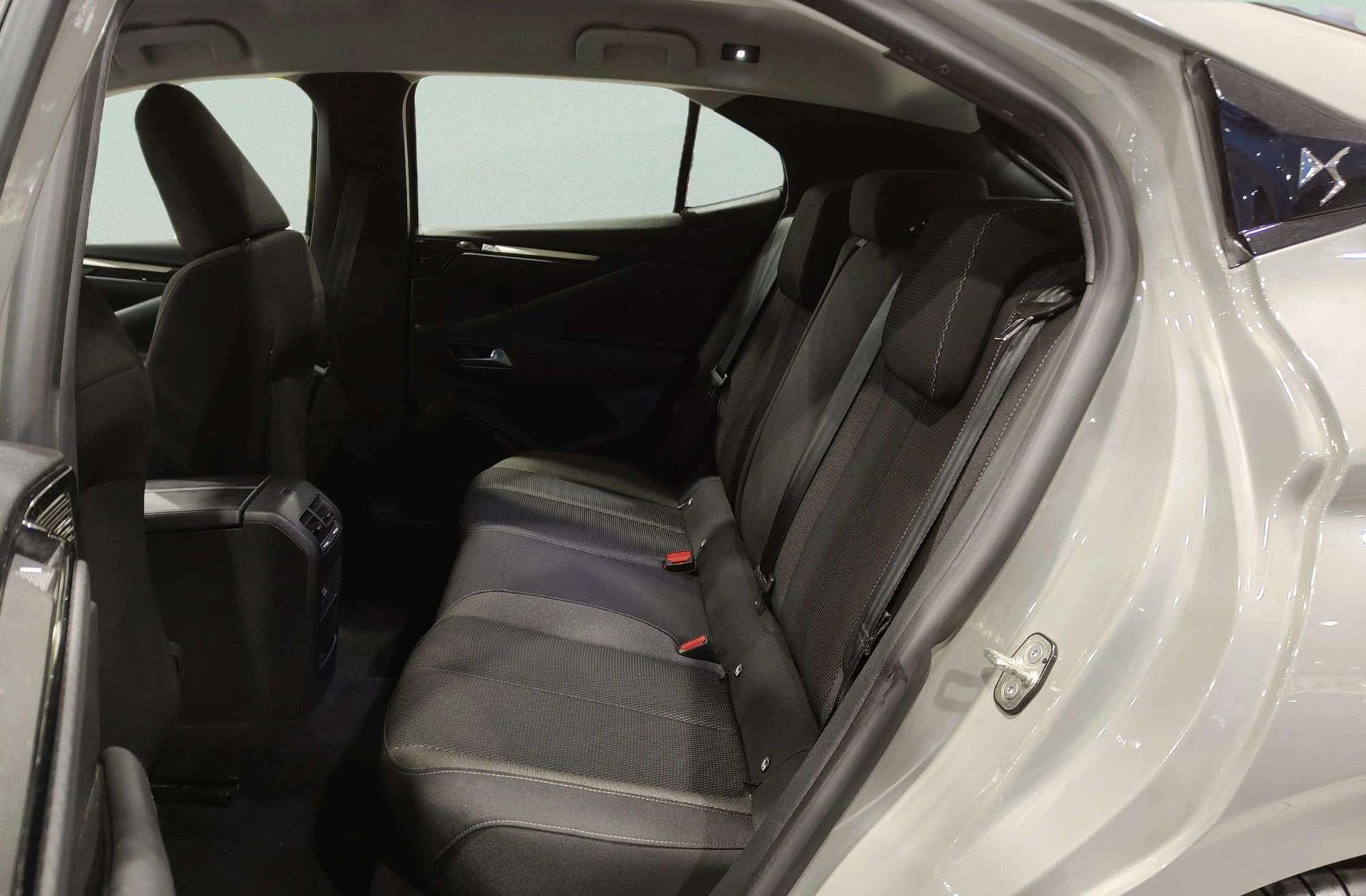 DS DS 4 PureTech 130 Bastille - foto 11