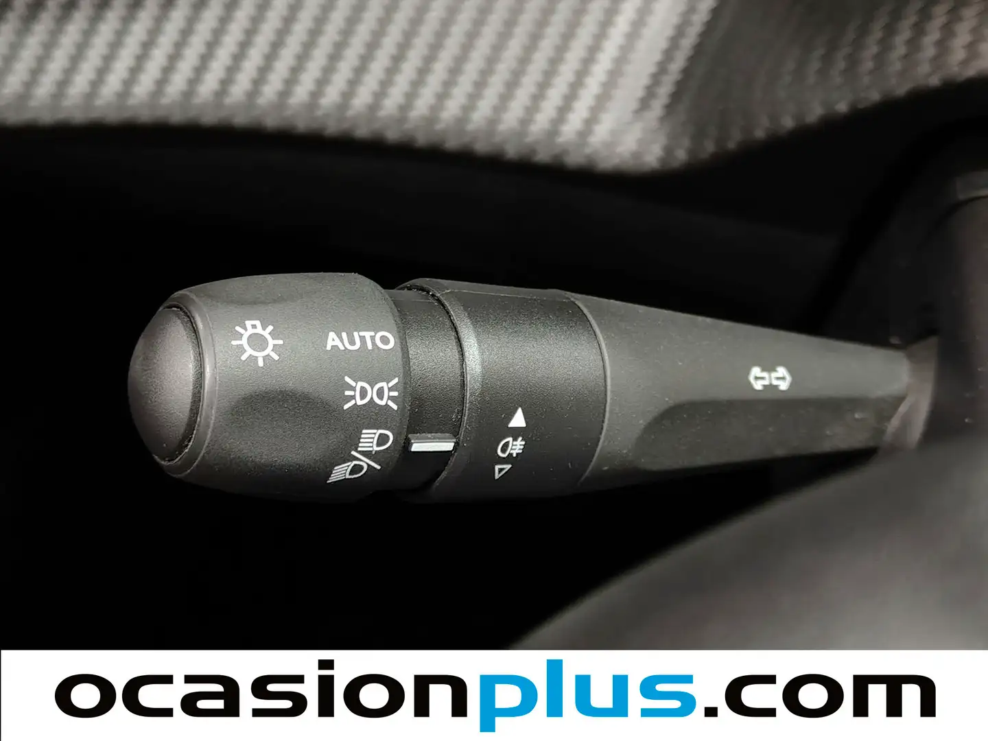 Foto Peugeot 2008 Peugeot 2008 PureTech 100 S&S Allure (100 CV)