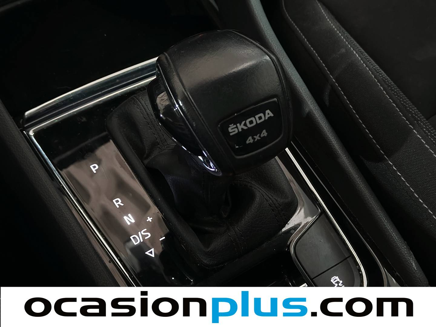 Skoda Karoq Skoda Karoq 2.0 TDI Ambition 4X4 DSG (150 CV) de segunda mano