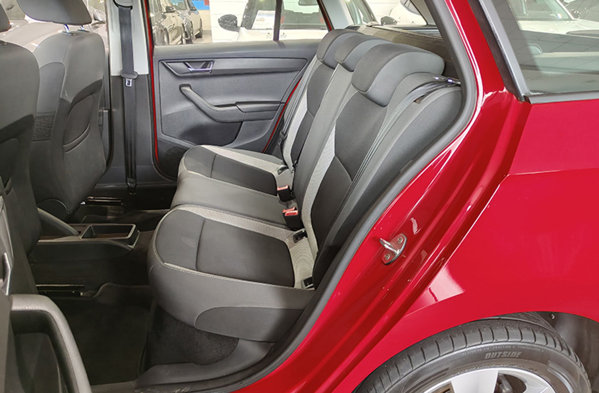 Škoda Fabia Combi 1.0 TSI Ambition - foto 9