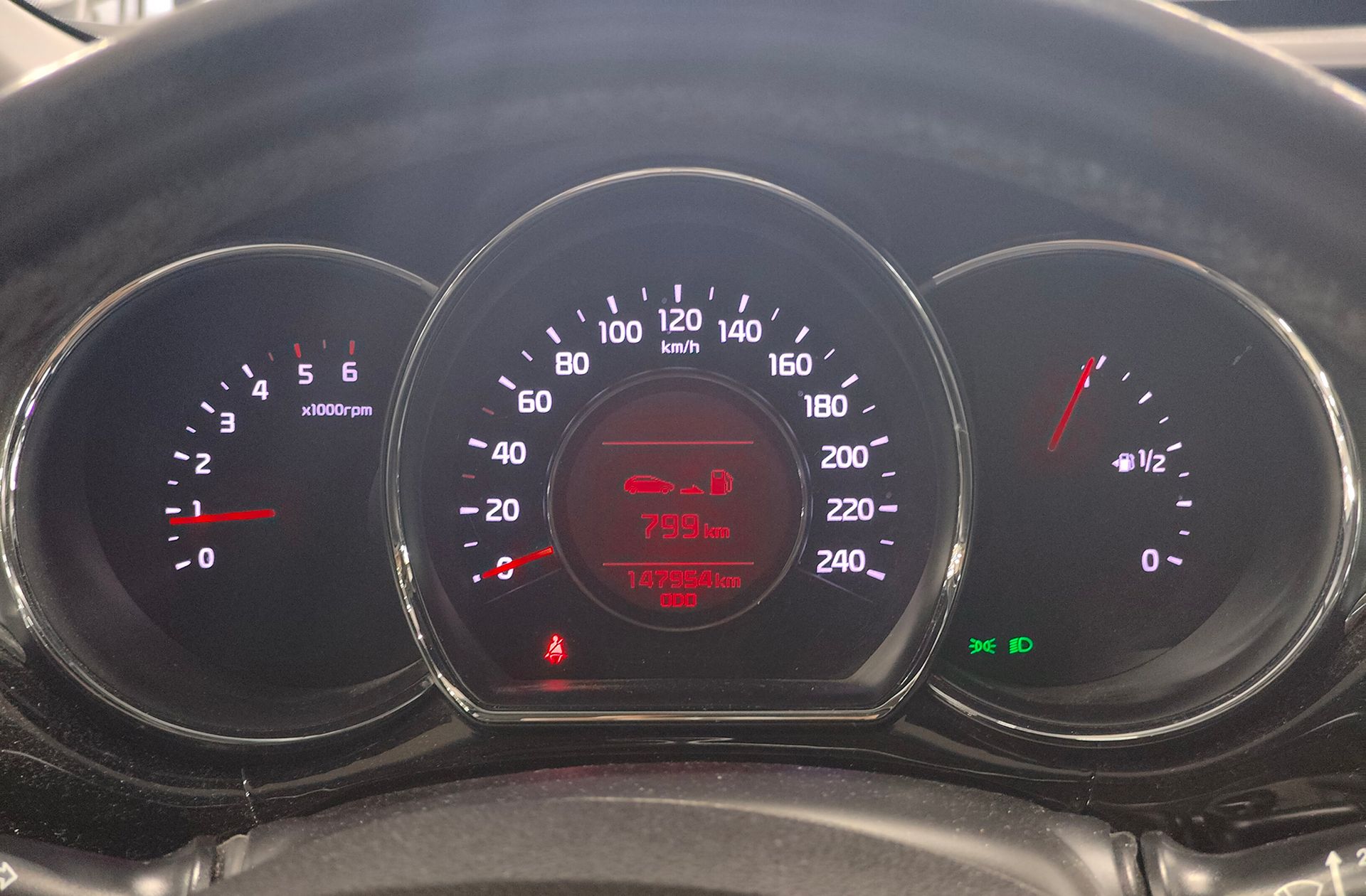 Kia Ceed 1.6 CRDi VGT x-Tech17 - foto 24
