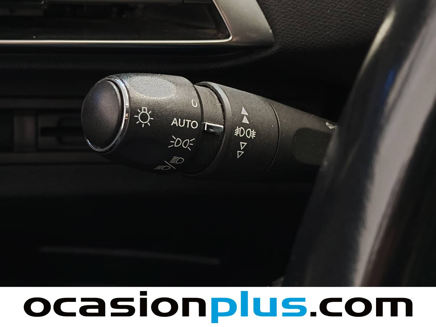 Peugeot 3008 Peugeot 3008 PureTech 130 S&S Allure (130 CV) de segunda mano
