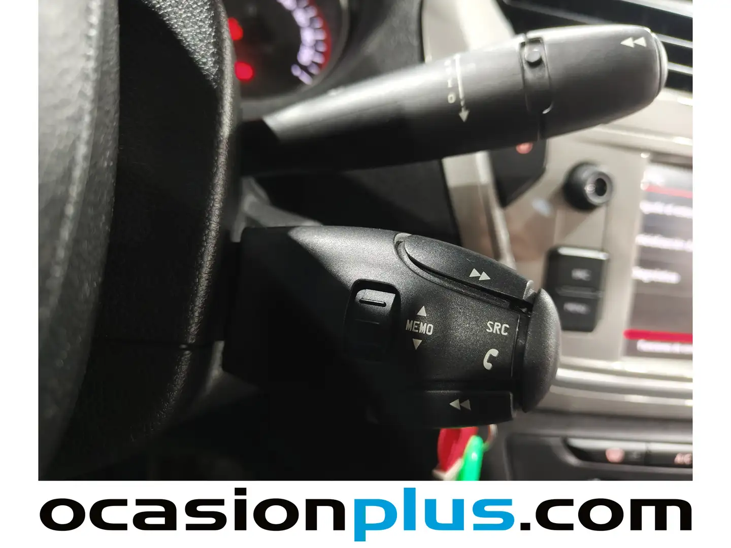 Foto Citroën C-Elysée Citroen C-Elysee BlueHDi 100 Shine (102 CV)