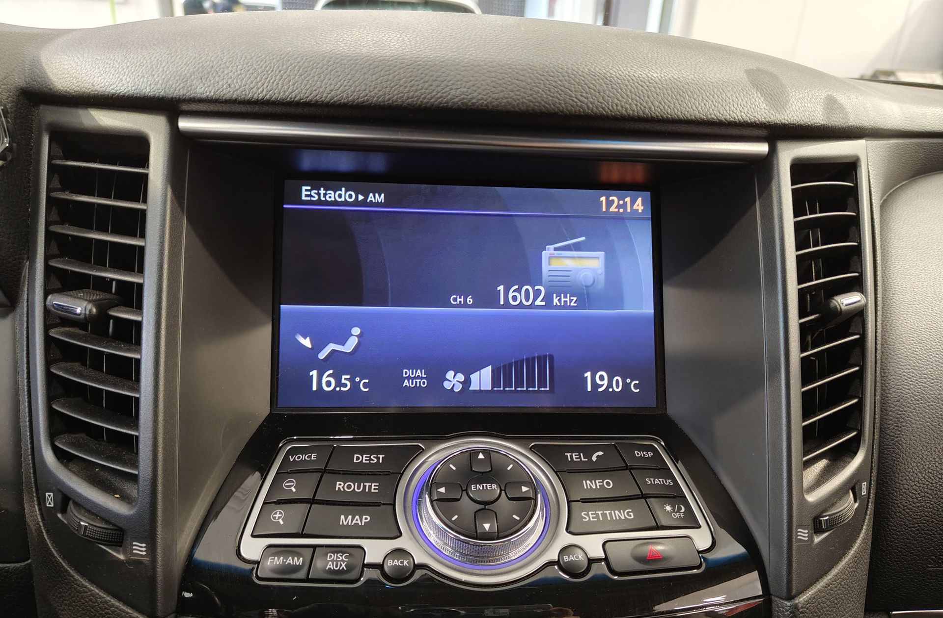 Infiniti FX 3.0 D V6 GT Premium AWD - foto 27