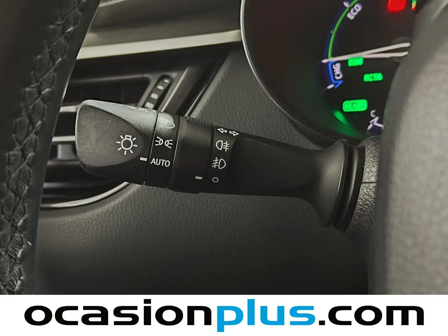 Foto Toyota C-HR Toyota C-HR 1.8 125H Advance (122 CV)