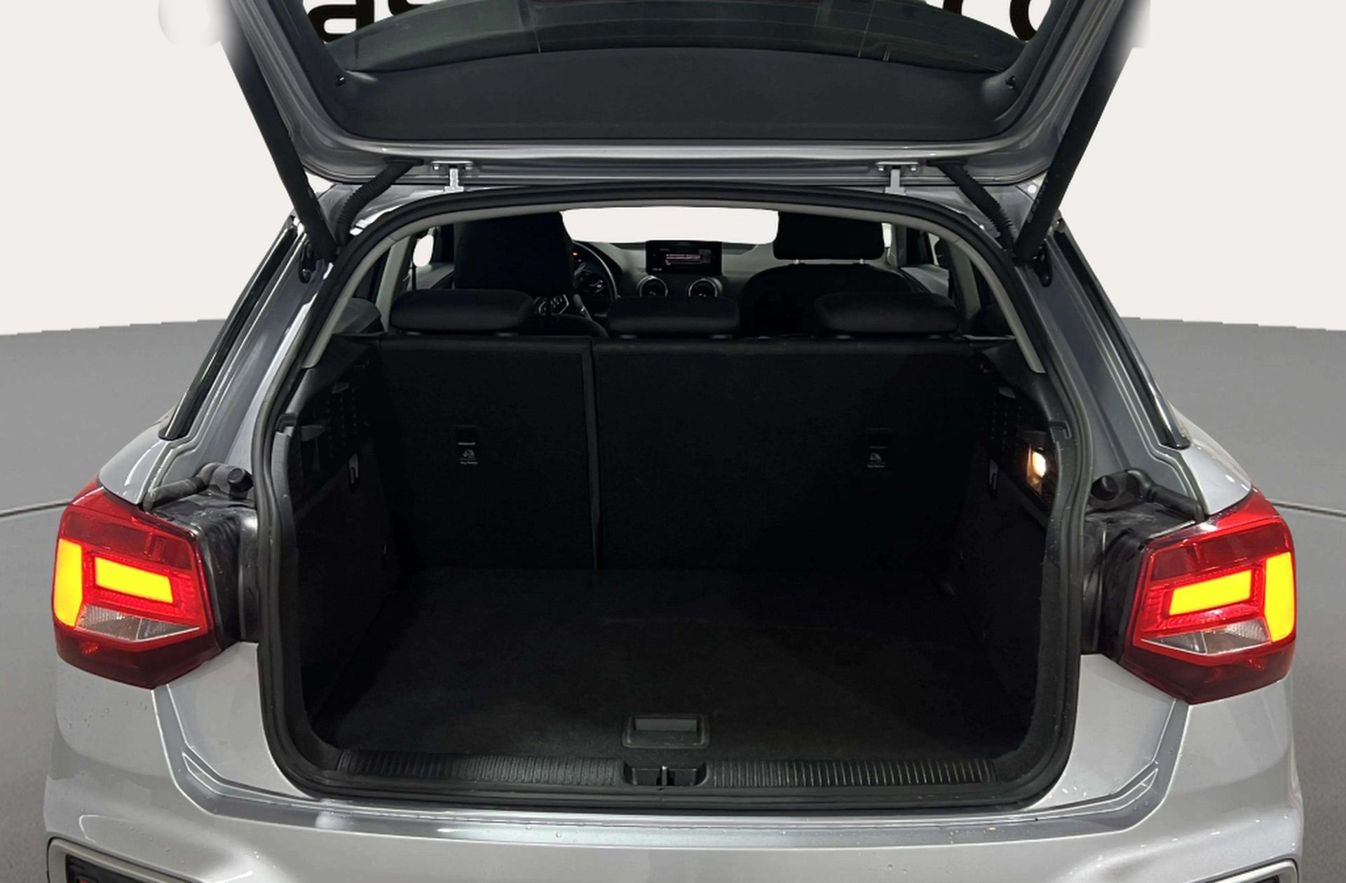 Audi Q2 Advanced 35 TFSI S tronic - foto 16