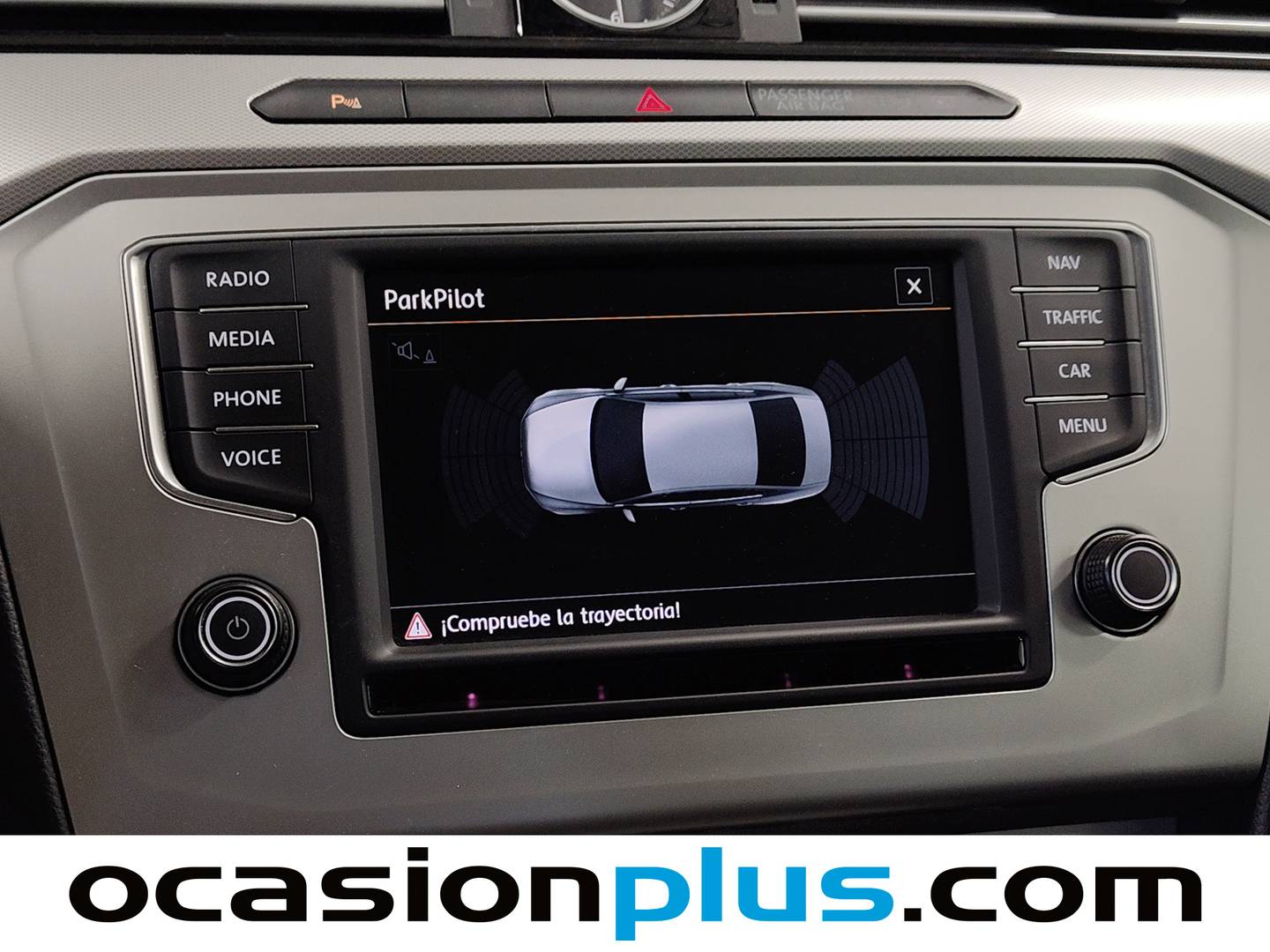Equipamiento del Volkswagen Passat Volkswagen Passat Advance 1.6 TDI BMT (120 CV)