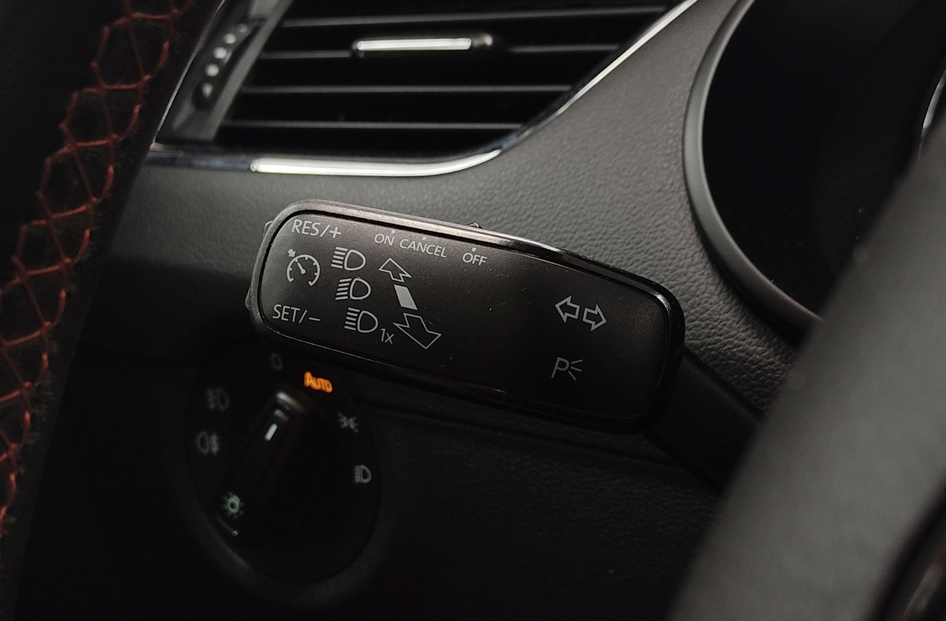 Škoda Octavia 2.0 TDI RS - foto 26