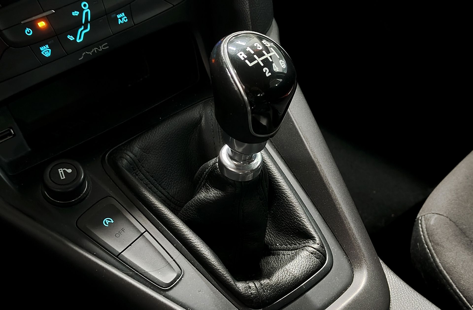 Ford Focus 1.0 EcoBoost Trend+ - foto 5