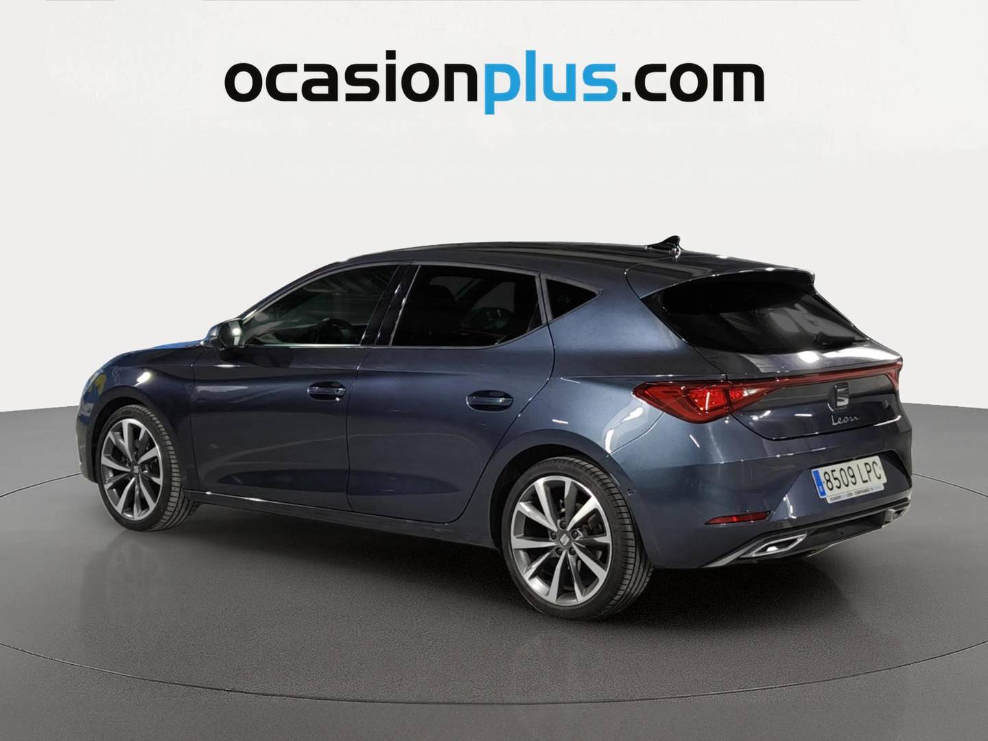 Foto trasera Seat León Seat León 1.5 eTSI S&S FR Go L DSG (150 CV) izquierda