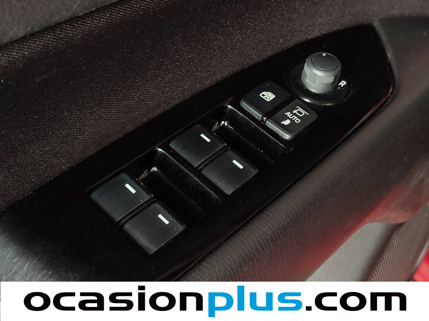 Foto Mazda CX-5 Mazda CX-5 2.0 MHEV Center-Line Plus AT (165 CV)