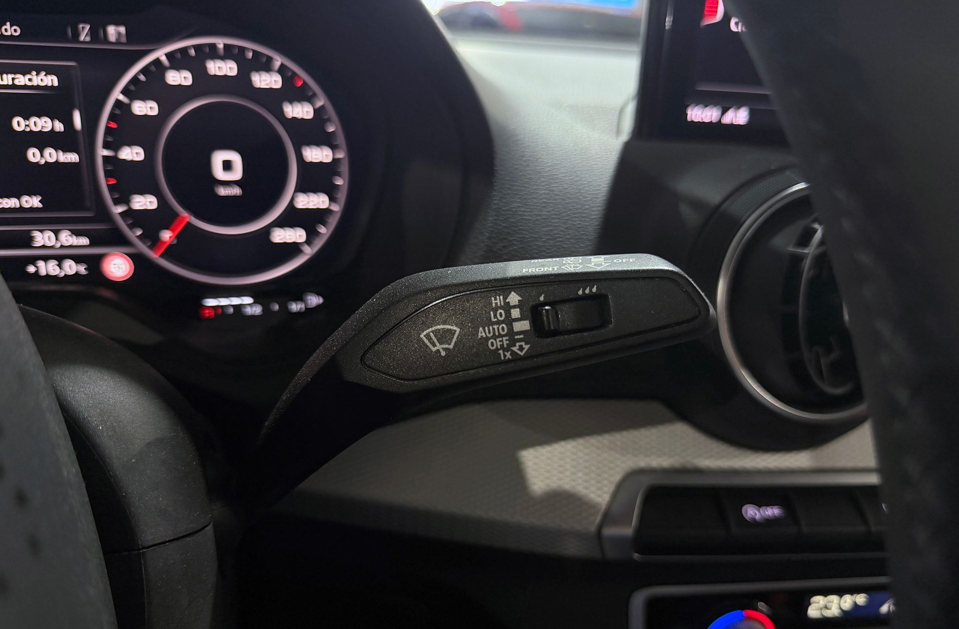Audi Q2 Advanced 35 TFSI S tronic - foto 29