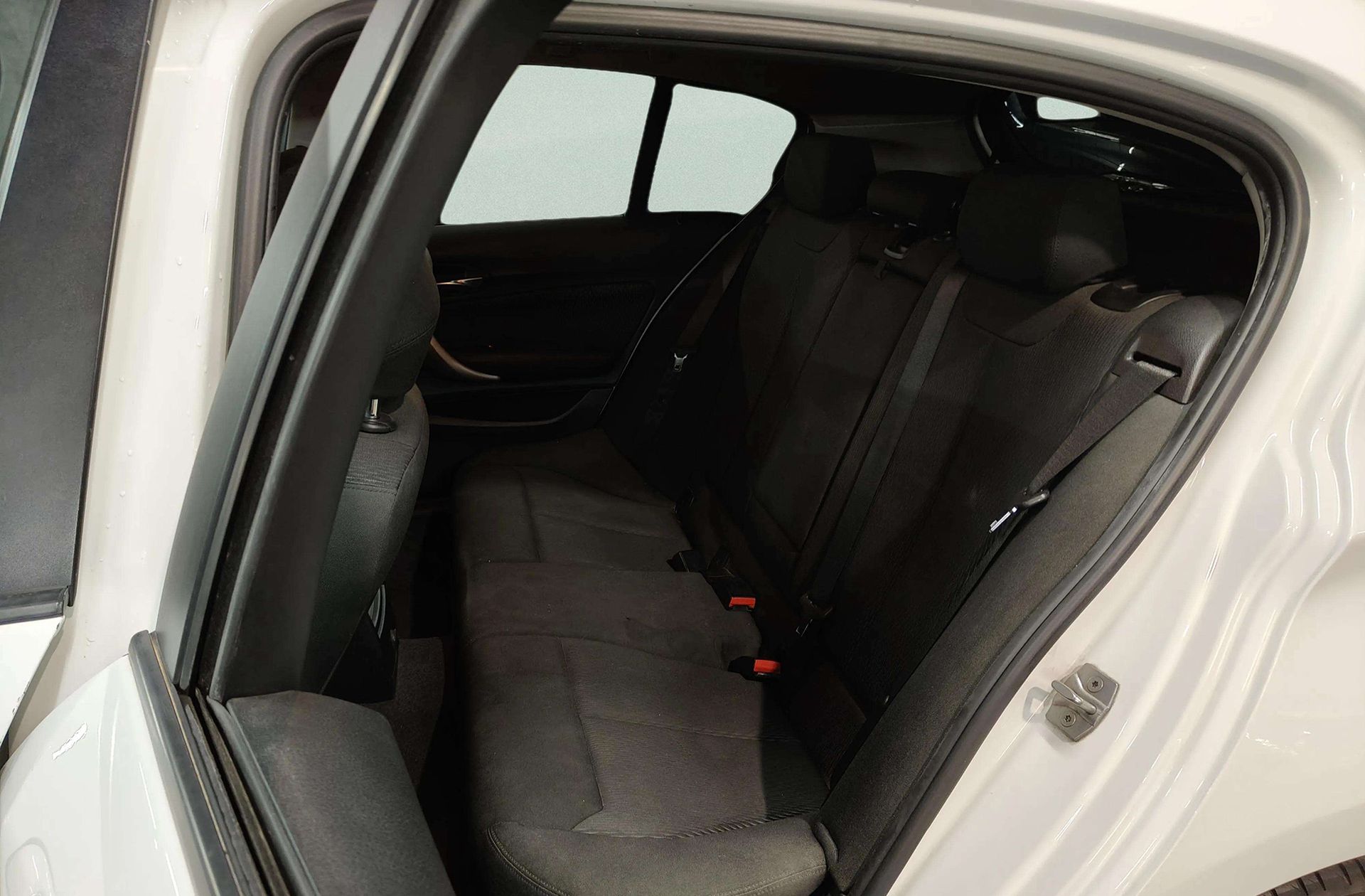 BMW Serie 1 116d - foto 11