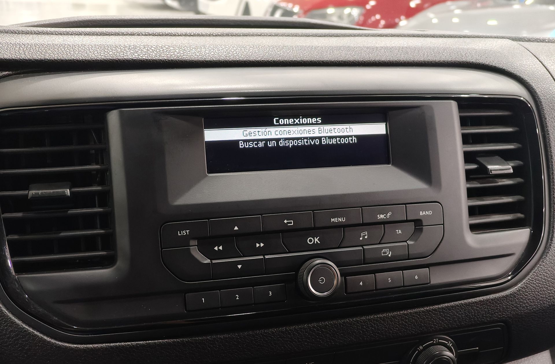 Peugeot Expert Furgon BlueHDi 120 Pro Standard - foto 23