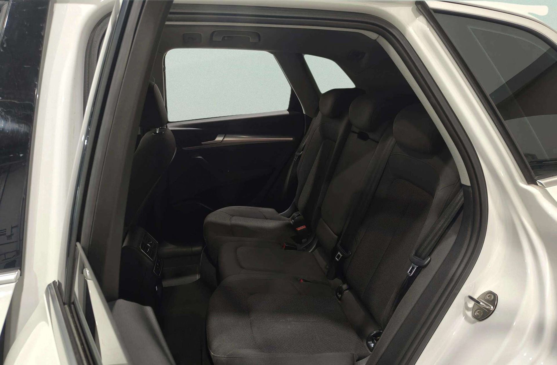 Audi Q5 Design 35 TDI quattro S tronic - foto 16